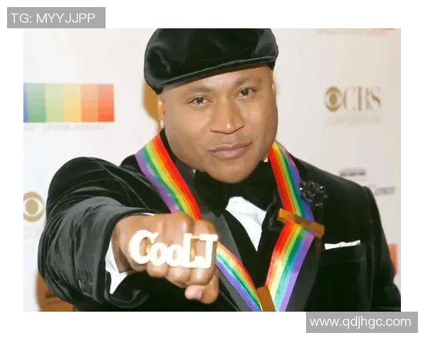 足球明星贝雷帽背后的故事与传奇人物揭秘